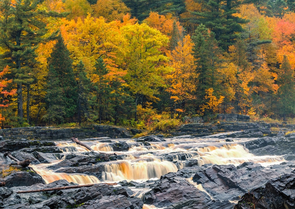 Autumn in Jay Cooke - Beacon Pointe | Duluth Lakeview Hotel on Lake